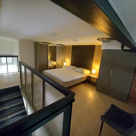 Entrez 4 - Centre Guest house