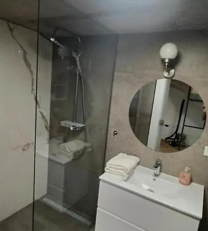 Entrez 4 - Centre Guest house Kosice