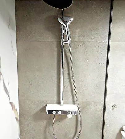 Entrez Bastova - Centre 4*