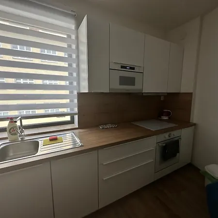 Entrez 4 - Centre * קושיצה