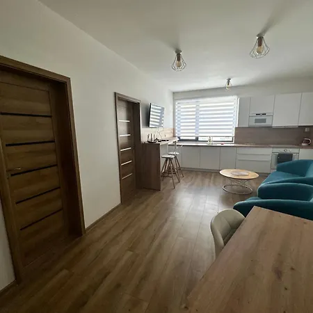 Entrez 4 - Centre בית הארחה *