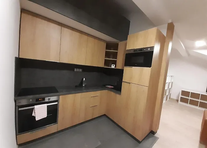 Entrez Bastova - Centre Vendégház