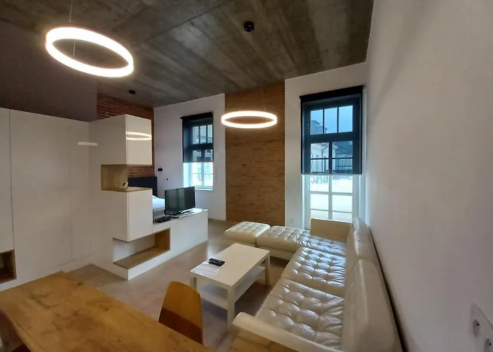 بيت ضيافة Entrez Bastova - Centre 4*