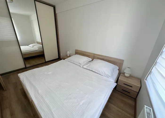 Entrez Baštová - Centre 4*