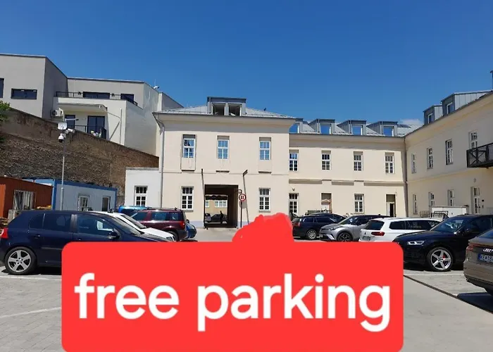 Entrez Baštová - Centre 4*