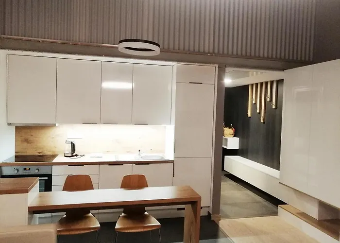 Entrez Baštová - Centre 4*